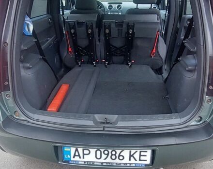 Зелений Міцубісі Кольт, об'ємом двигуна 1.3 л та пробігом 182 тис. км за 4200 $, фото 7 на Automoto.ua