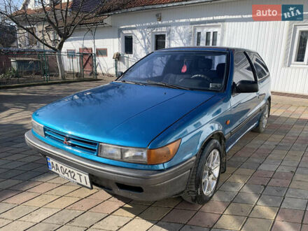 Мицубиси Кольт 1990 в Коломые на Automoto.ua Зеленый Мицубиси Кольт, объемом двигателя 1.3 л и пробегом 320 тыс. км за 1350 $, фото 1 на Automoto.ua