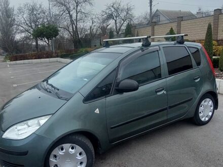 Зелений Міцубісі Кольт, об'ємом двигуна 1.3 л та пробігом 182 тис. км за 4200 $, фото 1 на Automoto.ua