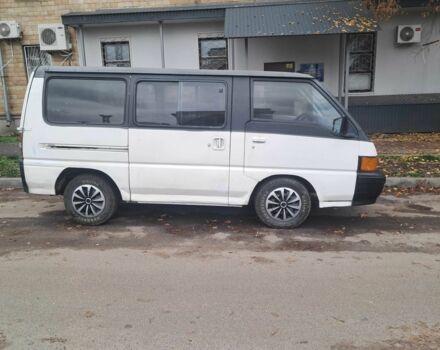 Белый Мицубиси Делика, объемом двигателя 2 л и пробегом 5 тыс. км за 850 $, фото 4 на Automoto.ua