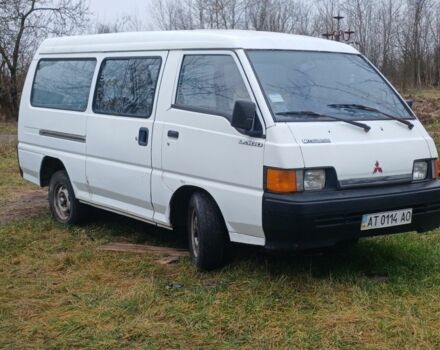 Белый Мицубиси Делика, объемом двигателя 0 л и пробегом 500 тыс. км за 2200 $, фото 1 на Automoto.ua