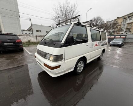 Білий Міцубісі Деліка, об'ємом двигуна 2.5 л та пробігом 350 тис. км за 2700 $, фото 7 на Automoto.ua