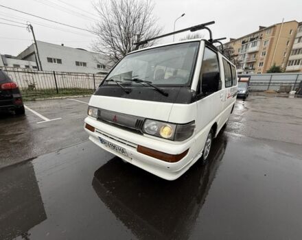 Білий Міцубісі Деліка, об'ємом двигуна 2.5 л та пробігом 350 тис. км за 2700 $, фото 8 на Automoto.ua