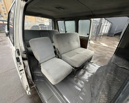 Білий Міцубісі Деліка, об'ємом двигуна 2.5 л та пробігом 350 тис. км за 2700 $, фото 13 на Automoto.ua