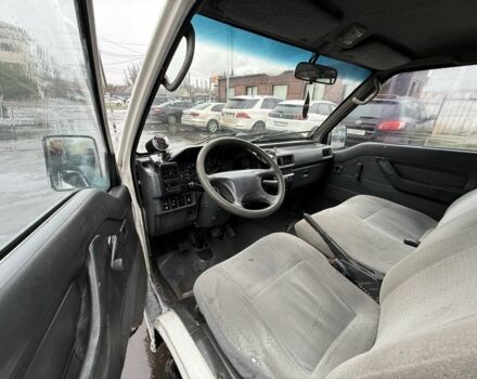 Білий Міцубісі Деліка, об'ємом двигуна 2.5 л та пробігом 350 тис. км за 2700 $, фото 11 на Automoto.ua