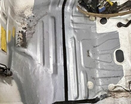 Бежевий Міцубісі Деліка, об'ємом двигуна 2.5 л та пробігом 415 тис. км за 4200 $, фото 8 на Automoto.ua