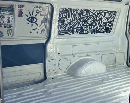 Бежевий Міцубісі Деліка, об'ємом двигуна 2.5 л та пробігом 415 тис. км за 4200 $, фото 22 на Automoto.ua