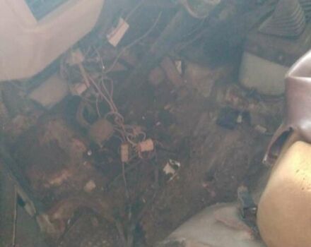 Бежевий Міцубісі Деліка, об'ємом двигуна 1.8 л та пробігом 300 тис. км за 4500 $, фото 12 на Automoto.ua
