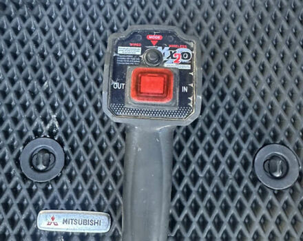 Черный Мицубиси Делика, объемом двигателя 3 л и пробегом 184 тыс. км за 18700 $, фото 42 на Automoto.ua