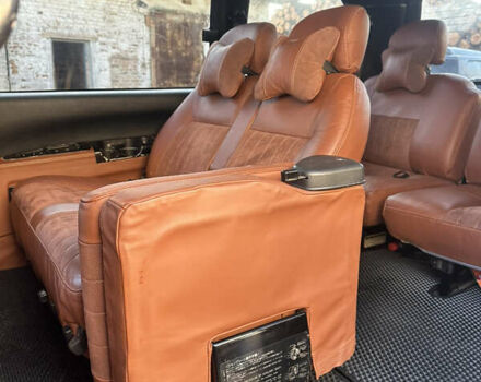 Черный Мицубиси Делика, объемом двигателя 3 л и пробегом 184 тыс. км за 18700 $, фото 29 на Automoto.ua