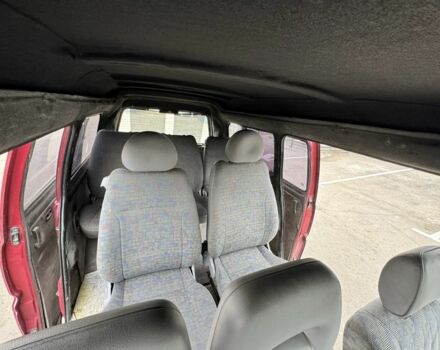 Червоний Міцубісі Деліка, об'ємом двигуна 0 л та пробігом 350 тис. км за 3750 $, фото 14 на Automoto.ua