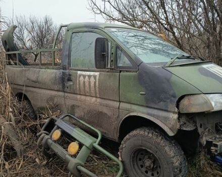 Зеленый Мицубиси Делика, объемом двигателя 2.8 л и пробегом 260 тыс. км за 2200 $, фото 1 на Automoto.ua