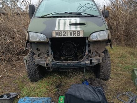 Зеленый Мицубиси Делика, объемом двигателя 2.8 л и пробегом 260 тыс. км за 2200 $, фото 1 на Automoto.ua