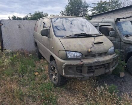 Зелений Міцубісі Деліка, об'ємом двигуна 0 л та пробігом 150 тис. км за 2422 $, фото 1 на Automoto.ua