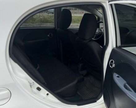 Белый Мицубиси Другая, объемом двигателя 0 л и пробегом 253 тыс. км за 3500 $, фото 6 на Automoto.ua