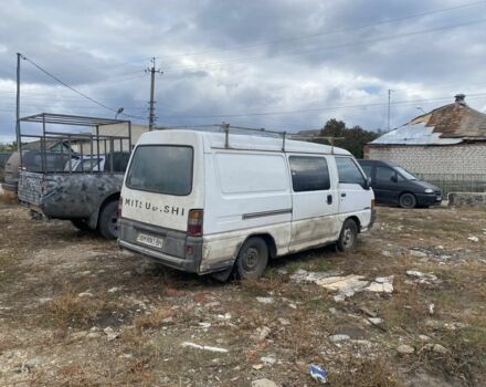 Мицубиси Другая 1991 в Изюме на Automoto.ua Белый Мицубиси Другая, объемом двигателя 2.5 л и пробегом 360 тыс. км за 1755 $, фото 3 на Automoto.ua