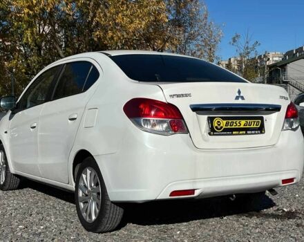 Белый Мицубиси Другая, объемом двигателя 1.2 л и пробегом 191 тыс. км за 5999 $, фото 3 на Automoto.ua