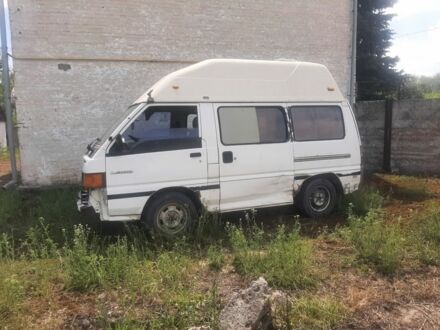 Міцубісі Інша 1991 у Новомосковске на Automoto.ua Білий Міцубісі Інша, об'ємом двигуна 0 л та пробігом 350 тис. км за 600 $, фото 1 на Automoto.ua