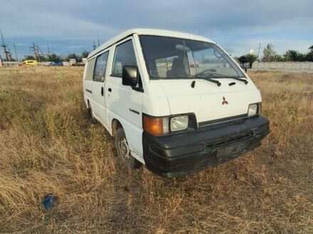Белый Мицубиси Другая, объемом двигателя 2 л и пробегом 77 тыс. км за 500 $, фото 1 на Automoto.ua