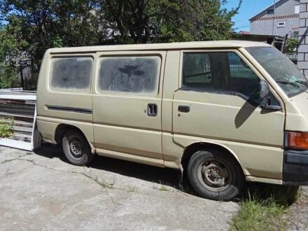 Мицубиси Другая 1987 в Днепре (Днепропетровске) на Automoto.ua Бежевый Мицубиси Другая, объемом двигателя 2 л и пробегом 300 тыс. км за 1447 $, фото 1 на Automoto.ua