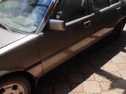 Бежевий Міцубісі Інша, об'ємом двигуна 2 л та пробігом 100 тис. км за 700 $, фото 1 на Automoto.ua