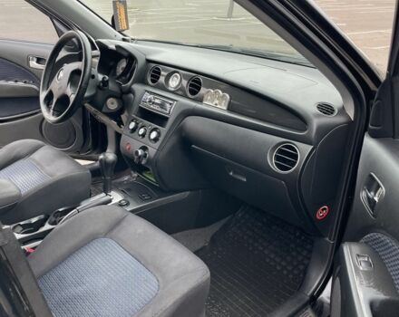 Черный Мицубиси Другая, объемом двигателя 2.4 л и пробегом 198 тыс. км за 7100 $, фото 8 на Automoto.ua