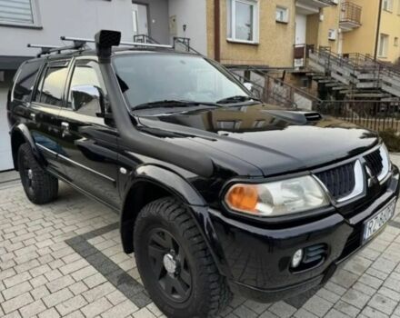 Черный Мицубиси Другая, объемом двигателя 0 л и пробегом 234 тыс. км за 4850 $, фото 1 на Automoto.ua