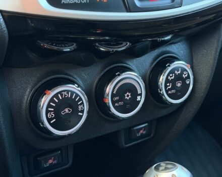 Черный Мицубиси Другая, объемом двигателя 2.4 л и пробегом 230 тыс. км за 14200 $, фото 19 на Automoto.ua