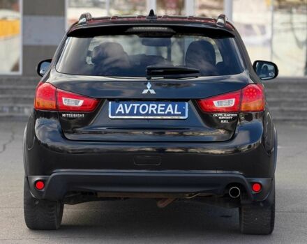 Черный Мицубиси Другая, объемом двигателя 2.4 л и пробегом 230 тыс. км за 14200 $, фото 5 на Automoto.ua