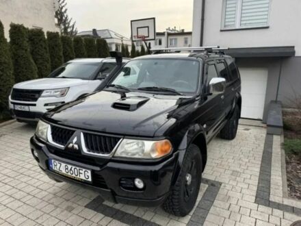 Черный Мицубиси Другая, объемом двигателя 0 л и пробегом 234 тыс. км за 4850 $, фото 1 на Automoto.ua