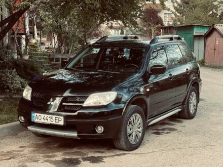 Міцубісі Інша 2008 у Тячеве на Automoto.ua Чорний Міцубісі Інша, об'ємом двигуна 2 л та пробігом 230 тис. км за 5500 $, фото 1 на Automoto.ua
