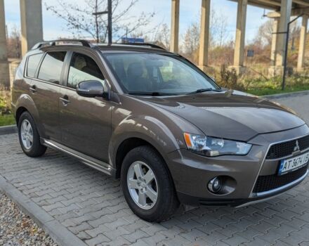 Коричневий Міцубісі Інша, об'ємом двигуна 2.3 л та пробігом 242 тис. км за 11600 $, фото 4 на Automoto.ua