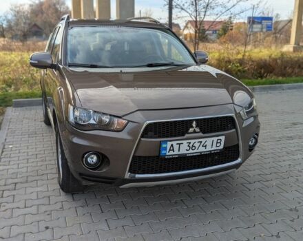 Коричневий Міцубісі Інша, об'ємом двигуна 2.3 л та пробігом 242 тис. км за 11600 $, фото 8 на Automoto.ua