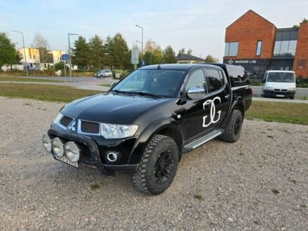 Мицубиси Другая, объемом двигателя 0 л и пробегом 0 тыс. км за 3600 $, фото 1 на Automoto.ua