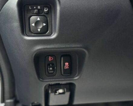 Серый Мицубиси Другая, объемом двигателя 0 л и пробегом 74 тыс. км за 3950 $, фото 8 на Automoto.ua