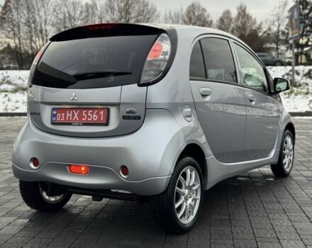 Серый Мицубиси Другая, объемом двигателя 0 л и пробегом 74 тыс. км за 3950 $, фото 2 на Automoto.ua