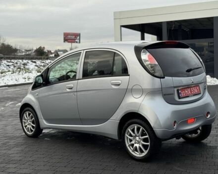 Серый Мицубиси Другая, объемом двигателя 0 л и пробегом 74 тыс. км за 3950 $, фото 4 на Automoto.ua