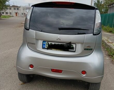 Сірий Міцубісі Інша, об'ємом двигуна 0 л та пробігом 115 тис. км за 6500 $, фото 3 на Automoto.ua