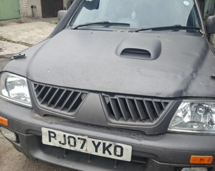 Сірий Міцубісі Інша, об'ємом двигуна 2 л та пробігом 2 тис. км за 5000 $, фото 6 на Automoto.ua