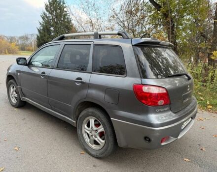 Сірий Міцубісі Інша, об'ємом двигуна 2 л та пробігом 245 тис. км за 5450 $, фото 4 на Automoto.ua