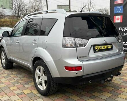 Серый Мицубиси Другая, объемом двигателя 2 л и пробегом 310 тыс. км за 7600 $, фото 4 на Automoto.ua