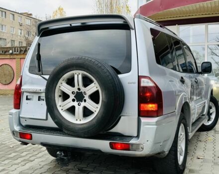 Серый Мицубиси Другая, объемом двигателя 3.2 л и пробегом 270 тыс. км за 4744 $, фото 5 на Automoto.ua