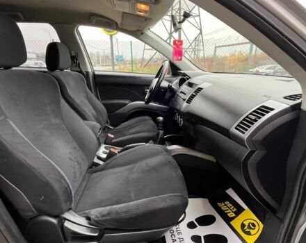 Серый Мицубиси Другая, объемом двигателя 2 л и пробегом 310 тыс. км за 7600 $, фото 19 на Automoto.ua