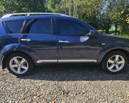 Синий Мицубиси Другая, объемом двигателя 2.4 л и пробегом 249 тыс. км за 6989 $, фото 4 на Automoto.ua