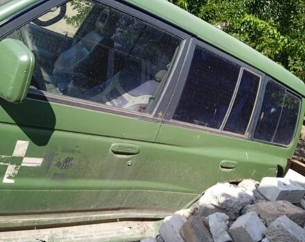 Синий Мицубиси Другая, объемом двигателя 2.9 л и пробегом 641 тыс. км за 2100 $, фото 1 на Automoto.ua