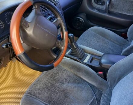 Зелений Міцубісі Інша, об'ємом двигуна 1.8 л та пробігом 418 тис. км за 1100 $, фото 2 на Automoto.ua