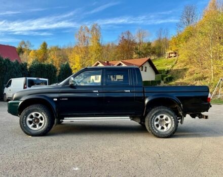 Зеленый Мицубиси Другая, объемом двигателя 2.5 л и пробегом 301 тыс. км за 1940 $, фото 1 на Automoto.ua