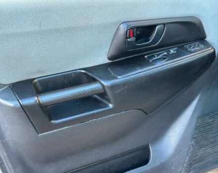 Зелений Міцубісі Інша, об'ємом двигуна 1.8 л та пробігом 161 тис. км за 5490 $, фото 10 на Automoto.ua