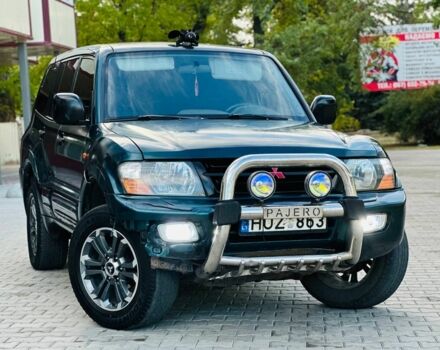 Зелений Міцубісі Інша, об'ємом двигуна 3.2 л та пробігом 200 тис. км за 4650 $, фото 1 на Automoto.ua