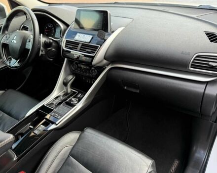 Белый Мицубиси Эклипс, объемом двигателя 1.5 л и пробегом 67 тыс. км за 14400 $, фото 20 на Automoto.ua